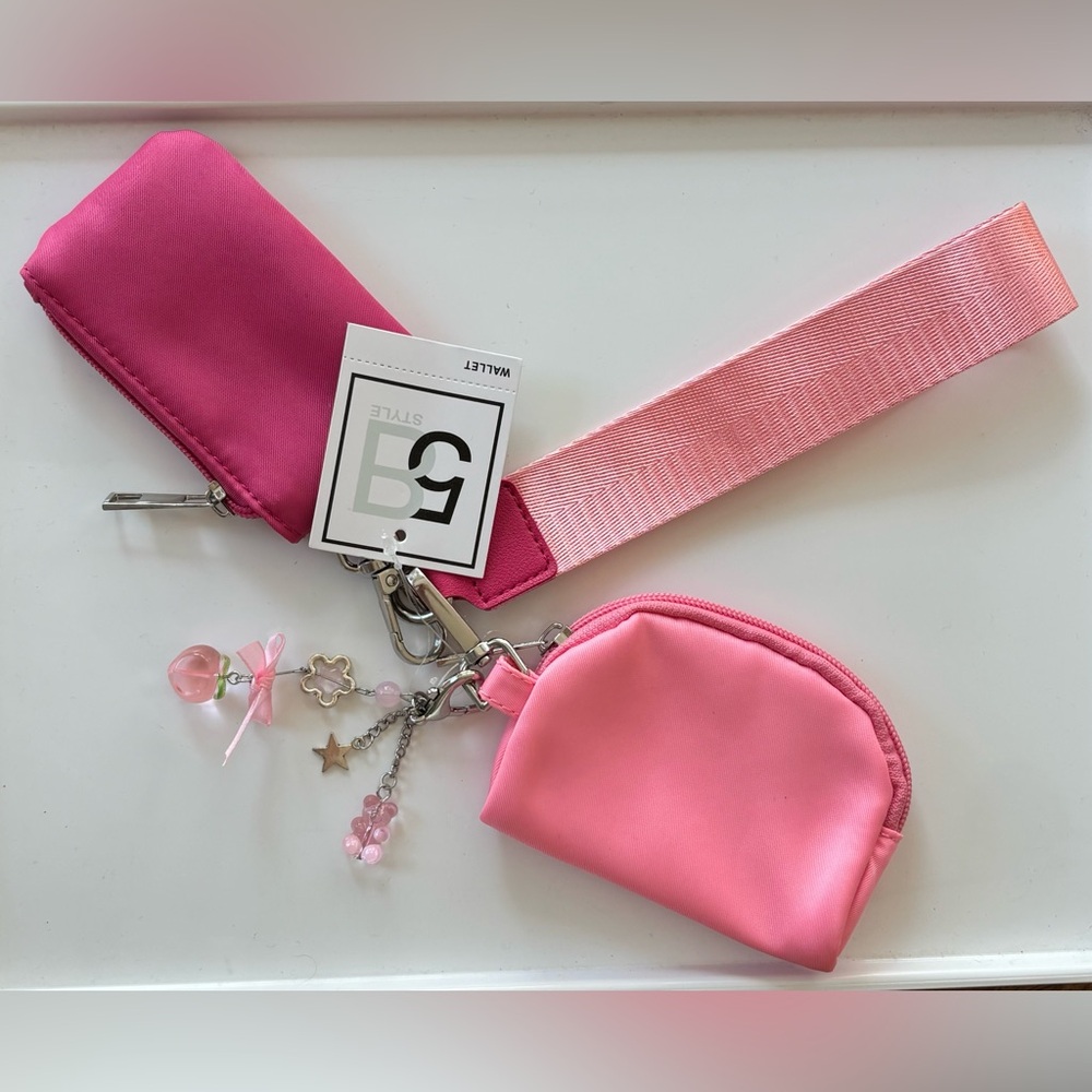 Double Purse Wristlet Keychain with Gummy Bear, Peach, Silver Heart, Bag Charm - Picture 10 of 12